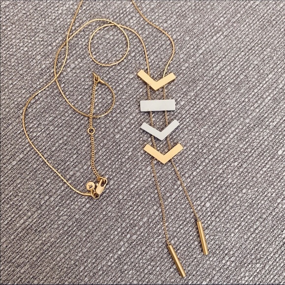 Madewell Jewelry - NWT Madewell Arrowdrop Bolo Necklace